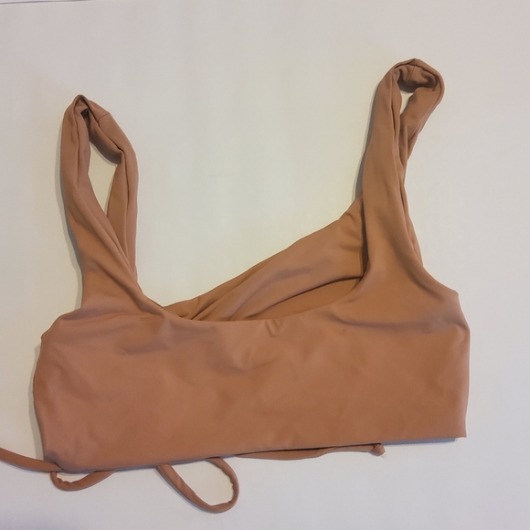 New L*Space Wilder Bikini Swimsuit Top - Picture 7 of 12